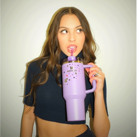 💜 Stanley X Olivia Rodrigo Tumbler 💜 - Picture 4 of 6
